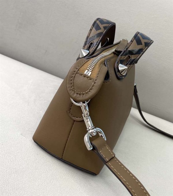 Fendi Handle Bag - FPD43