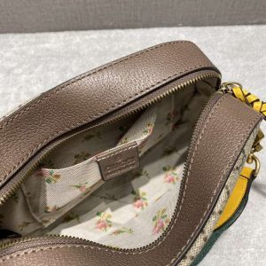 Neo Vintage GG Supreme Messenger Bag - GMB46