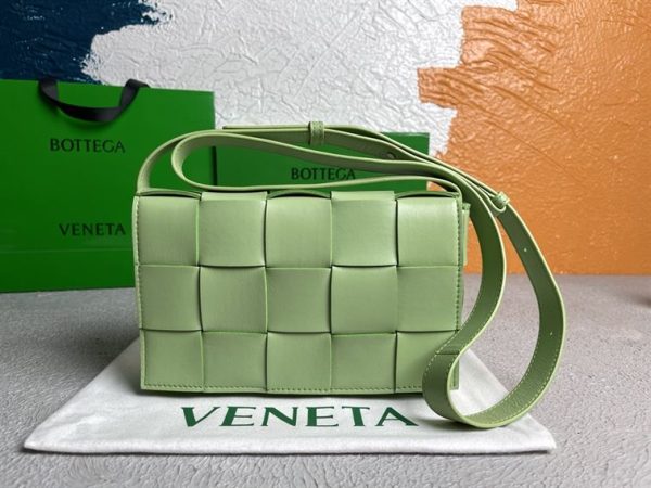 Bottega Veneta Women's Cassette in Pistachio - PBV10