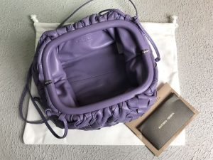 Bottega Veneta Women's Mini Pouch in Lavender - PBV25