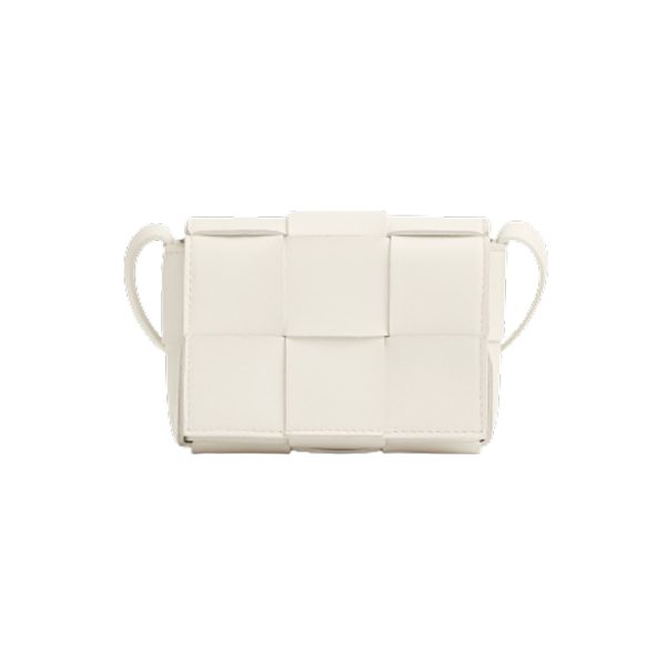 Bottega veneta Cassette in White - PBV06