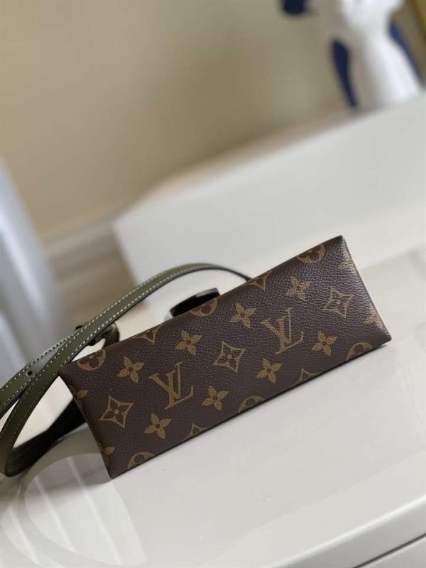 Louis Vuitton Locky Bb - LHB171