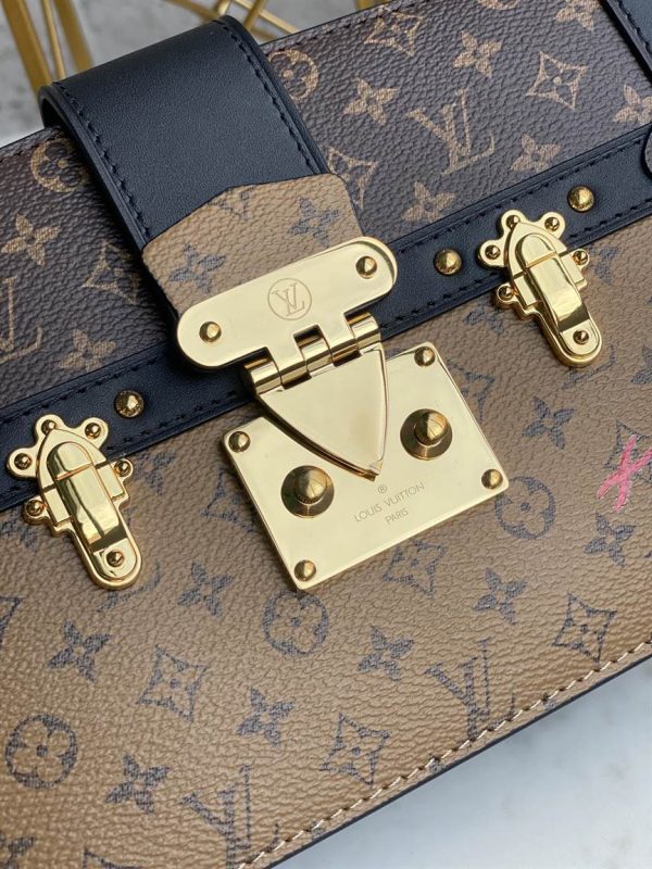 Louis Vuitton Petite Malle - LHB501