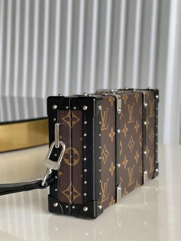 Louis Vuitton Wallet Trunk - LP176