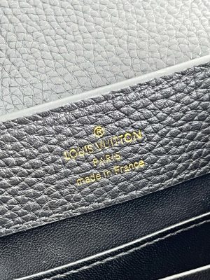 Louis Vuitton Capucines BB Capucines - LHB487