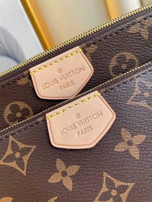 Louis Vuitton Multi Pochette Accessoires - LHB492