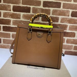Gucci Diana medium tote bag - GTB113