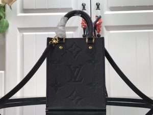 Louis Vuitton Petit Sac Plat - LHB416