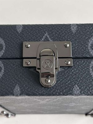 Louis Vuitton Wallet Trunk - LP175