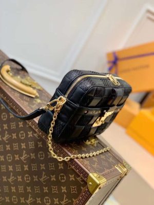 Louis Vuitton Troca MM - LHB476