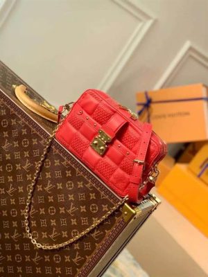 Louis Vuitton Troca PM - LHB464