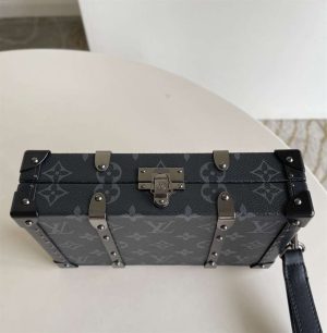 Louis Vuitton Wallet Trunk - LP175