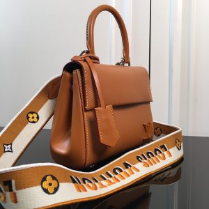 Louis Vuitton Cluny Mini - LHB478