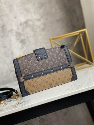 Louis Vuitton Petite Malle - LHB501