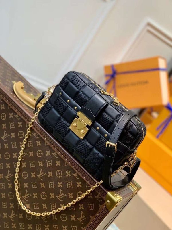 Louis Vuitton Troca MM - LHB476