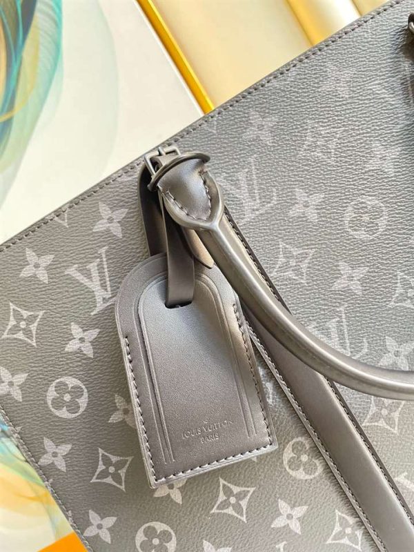 Louis Vuitton Sac Plat Horizontal Zippe - LDB184