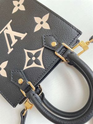 Louis Vuitton Petit Sac Plat - LHB205