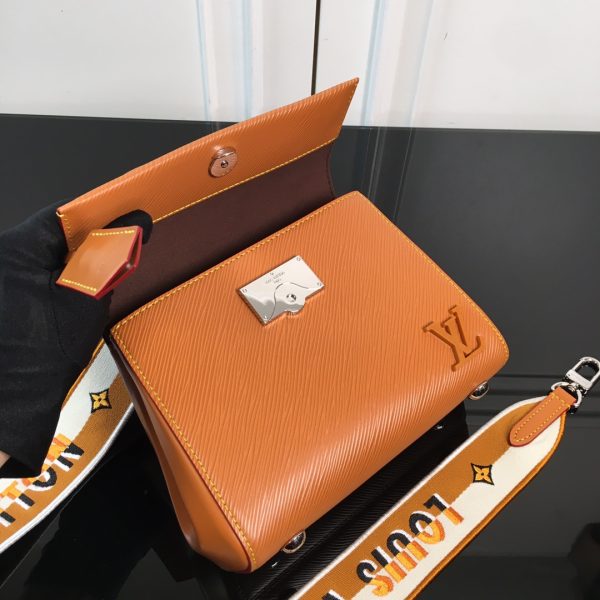 Louis Vuitton Cluny Mini - LHB478