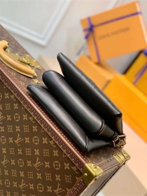 Louis Vuitton Coussin BB - LHB438