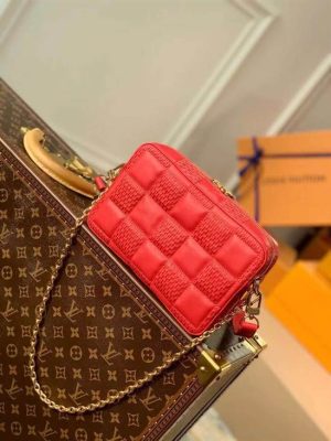 Louis Vuitton Troca PM - LHB464