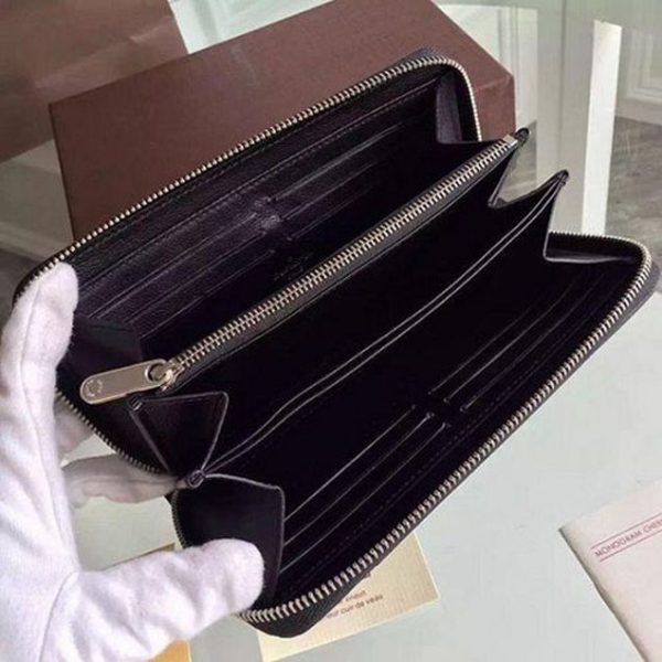 Louis Vuitton Zippy Wallet - WPR96