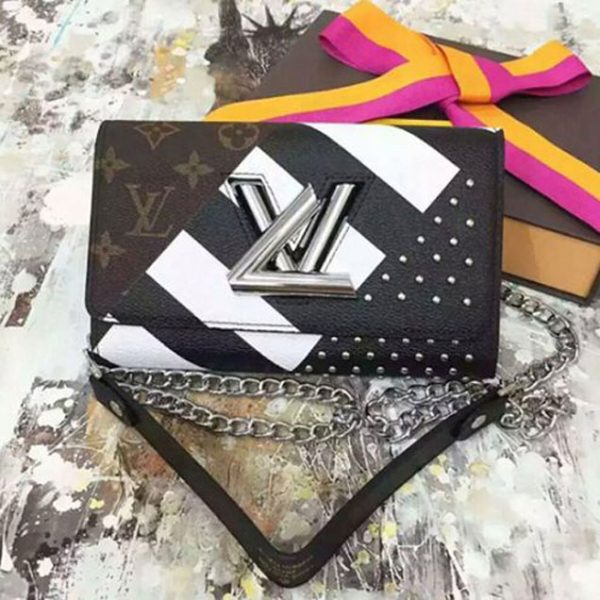 Louis Vuitton Twist Chain Wallet - WPR109