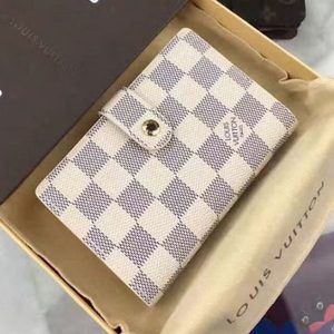 Louis Vuitton French Purse - WPR110