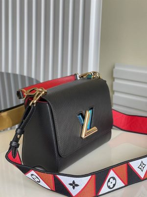 Louis Vuitton Twist MM - LHB554