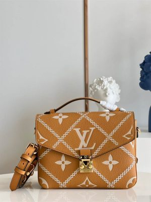 Louis Vuitton Pochette Metis handbag - LHB508