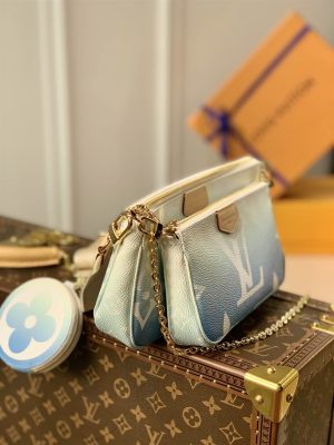 Louis Vuitton Multi Pochette Accessoires - LHB546