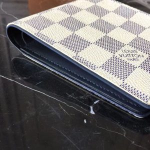 Louis Vuitton Damier Coastline Multiple Wallet - WPR082