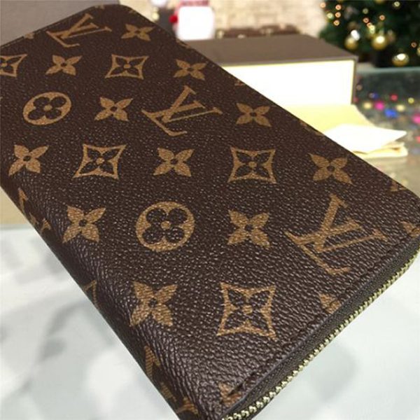 Louis Vuitton Zippy Wallet - WPR104