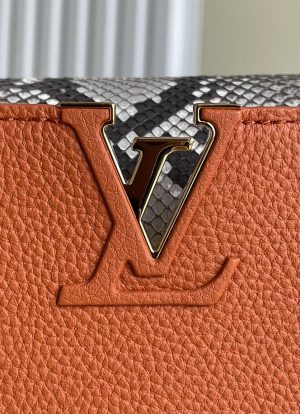 Louis Vuitton Capucines BB - LHB557