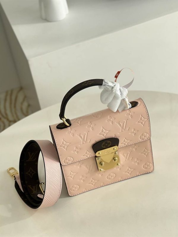 Louis Vuitton Spring Street - LHB539