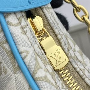 Louis Vuitton Loop - LHB537