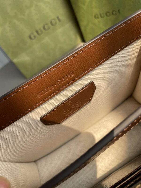 Gucci handle bag- GHB232