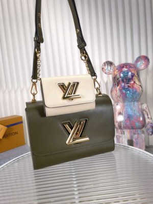 Louis Vuitton Twist MM handbag - LHB614