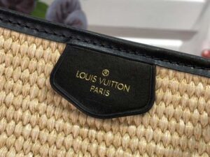 Louis Vuitton Black Synthetic Knitted Raffia Shoulder Bag - LTB549