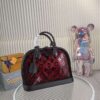 Louis Vuitton Alma PM handbag - LHB652