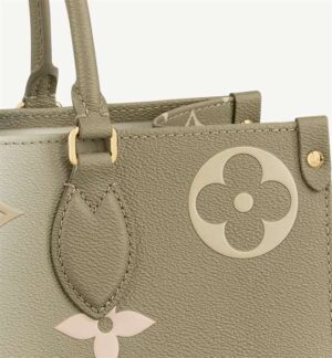 Louis Vuitton Tote OnTheGo MM - LTB547