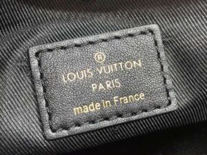 Louis Vuitton Over The Moon Bubblegram Leather - LHB656