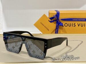 Louis Vuitton Glasses - LG001