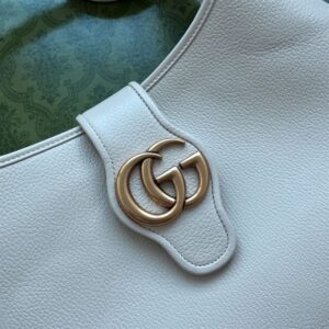 Gucci Aphrodite Medium Shoulder Bag – GHB0235