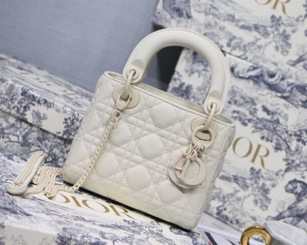 Lady Dior handbag - DHB07