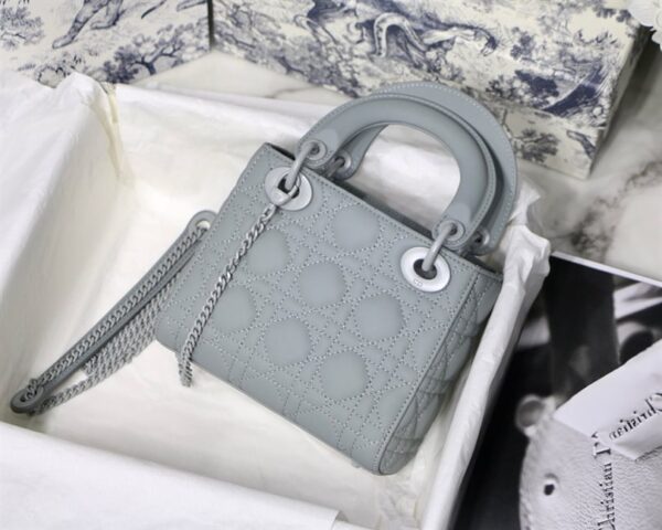 Lady Dior handbag - DHB08