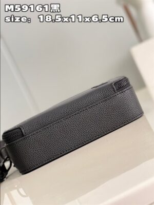 Louis Vuitton Alpha Wearable Wallet - LMB354