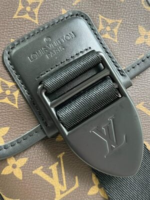 Louis Vuitton Archy Messenger PM bag - LMB351