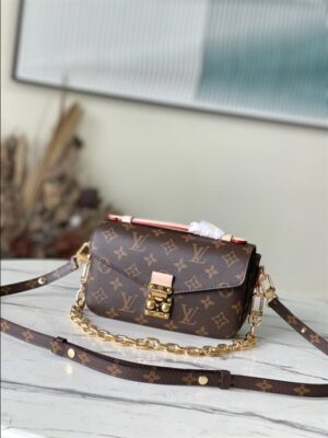 Louis Vuitton Pochette Métis East West bag - LHB703