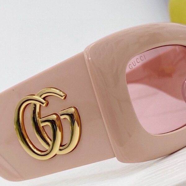 Gucci Sunglasses - GG020