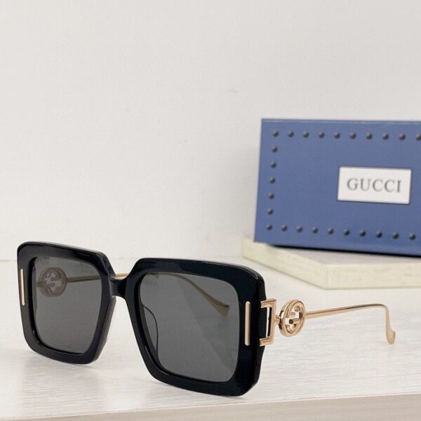 Gucci Sunglasses - GG022